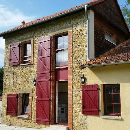 La Maison De Demeter Hébergement de vacances